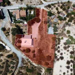 2,068m² Plot for Sale in Limnatis, Limassol District