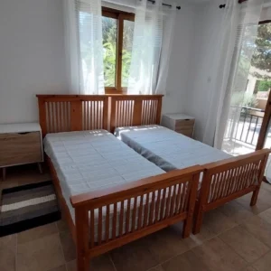 2 Bedroom Apartment for Sale in Paphos – Universal