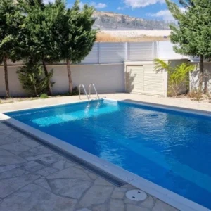 4 Bedroom House for Sale in Pyrgos Lemesou Tourist Area, Limassol District