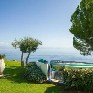 5 Bedroom House for Sale in Chlorakas, Paphos District