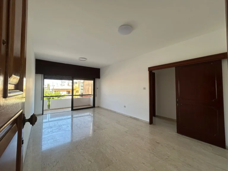 From €600 to €900