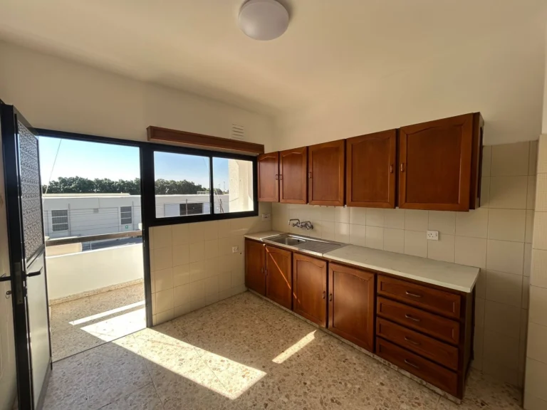 From €600 to €900