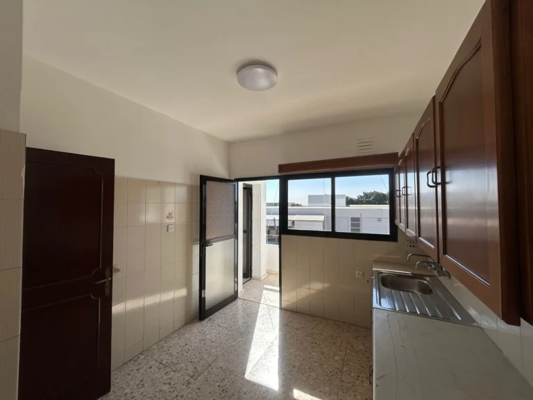 From €600 to €900