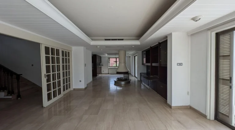 Cheap Houses and Villas for Sale Nicosia up to 700000 euro