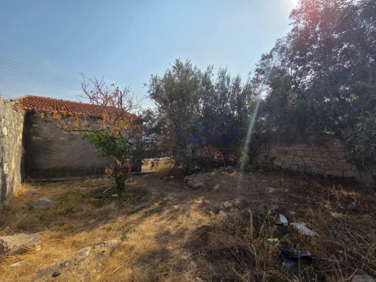 Cheap Houses and Villas for Sale Limassol up to 300000 euro