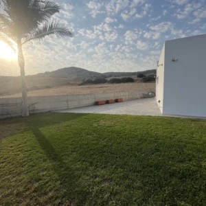 3 Bedroom House for Sale in Parekklisia, Limassol District