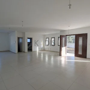 3 Bedroom House for Sale in Moni, Limassol District