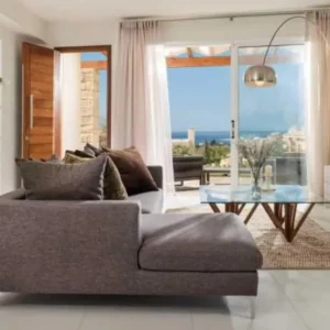 3 Bedroom Apartment for Sale in Chlorakas, Paphos District