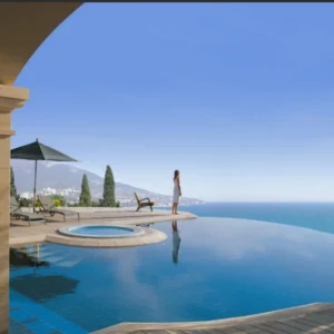 5 Bedroom House for Sale in Peyia, Paphos District