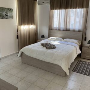 2 Bedroom Apartment for Rent in Tombs Of the Kings, Paphos District