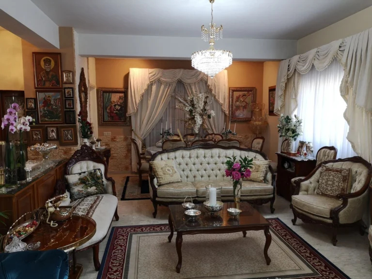 Cheap Houses and Villas for Sale Nicosia up to 800000 euro