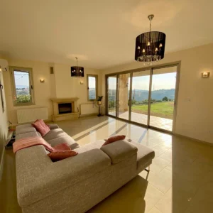 4 Bedroom House for Rent in Parekklisia, Limassol District