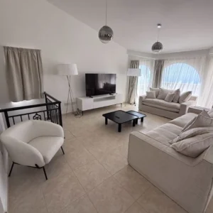 5 Bedroom House for Sale in Tala, Paphos District