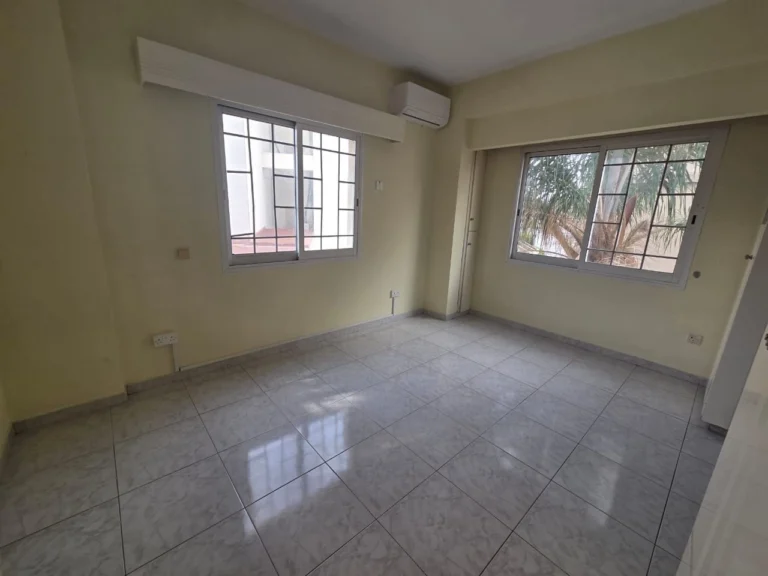 Προς Ενοικίαση