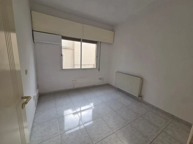 Προς Ενοικίαση