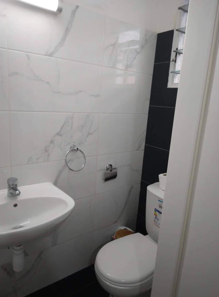 Προς Ενοικίαση