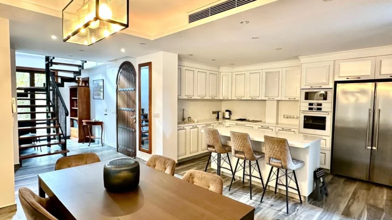 Προς Ενοικίαση