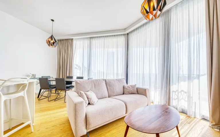 Προς Ενοικίαση