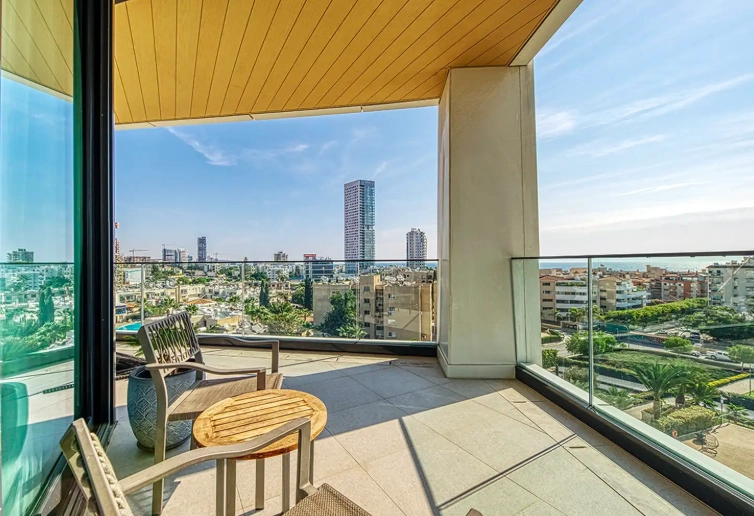 Προς Ενοικίαση