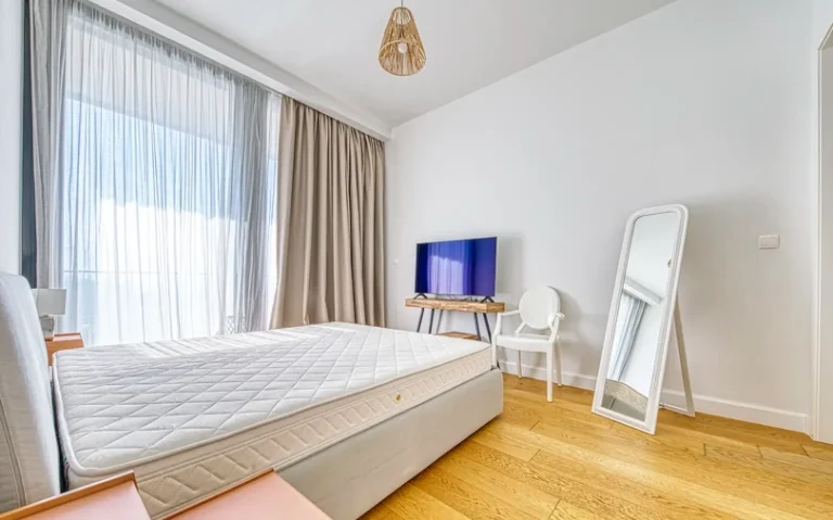 Προς Ενοικίαση