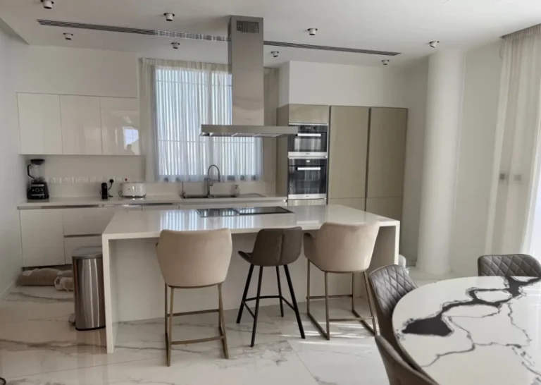 Προς Ενοικίαση