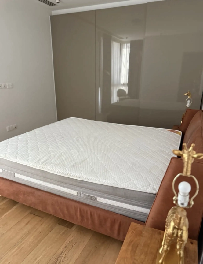 Προς Ενοικίαση