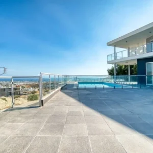 5 Bedroom House for Sale in Limassol – Mesa Geitonia