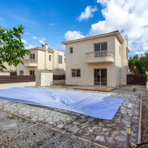 3 Bedroom House for Sale in Mandria Pafou, Paphos District