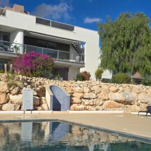 2 Bedroom Apartment for Rent in Agios Tychonas, Limassol District