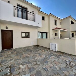 2 Bedroom House for Rent in Pano Platres, Limassol District