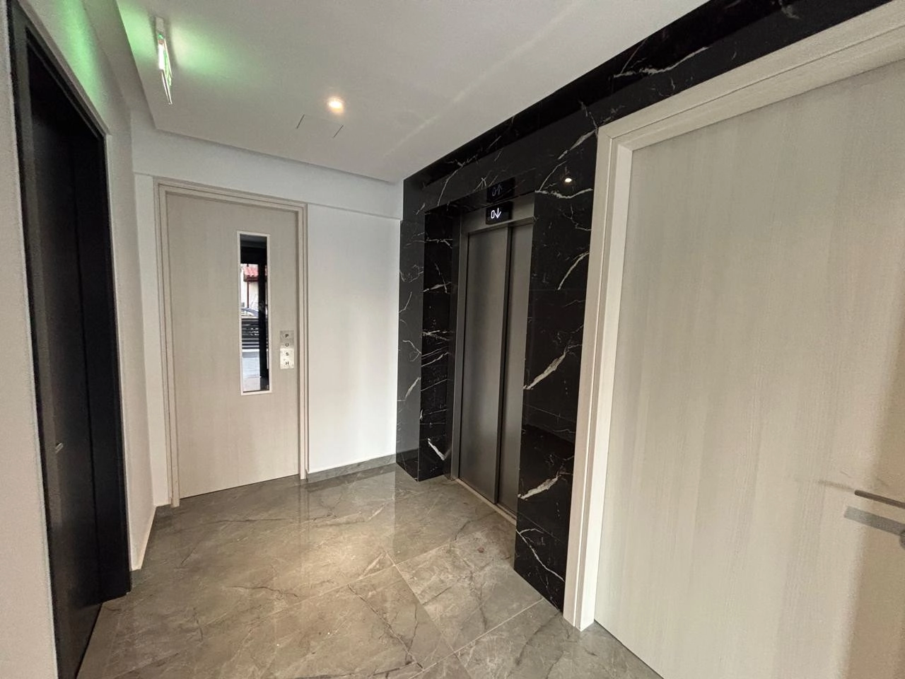 3 Bedroom Apartment for Rent in Limassol District