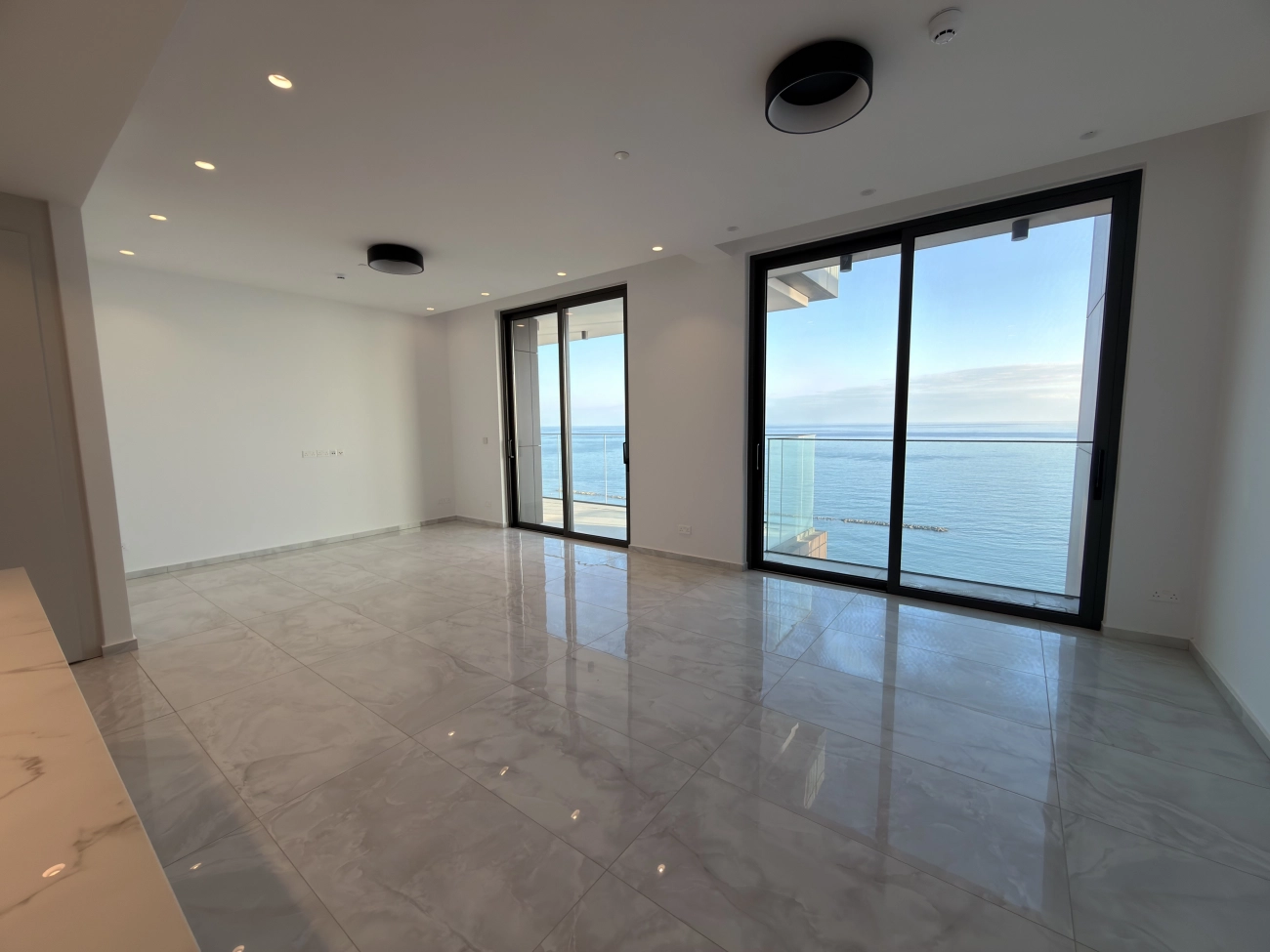 2 Bedroom Apartment for Rent in Agios Tychonas, Limassol District