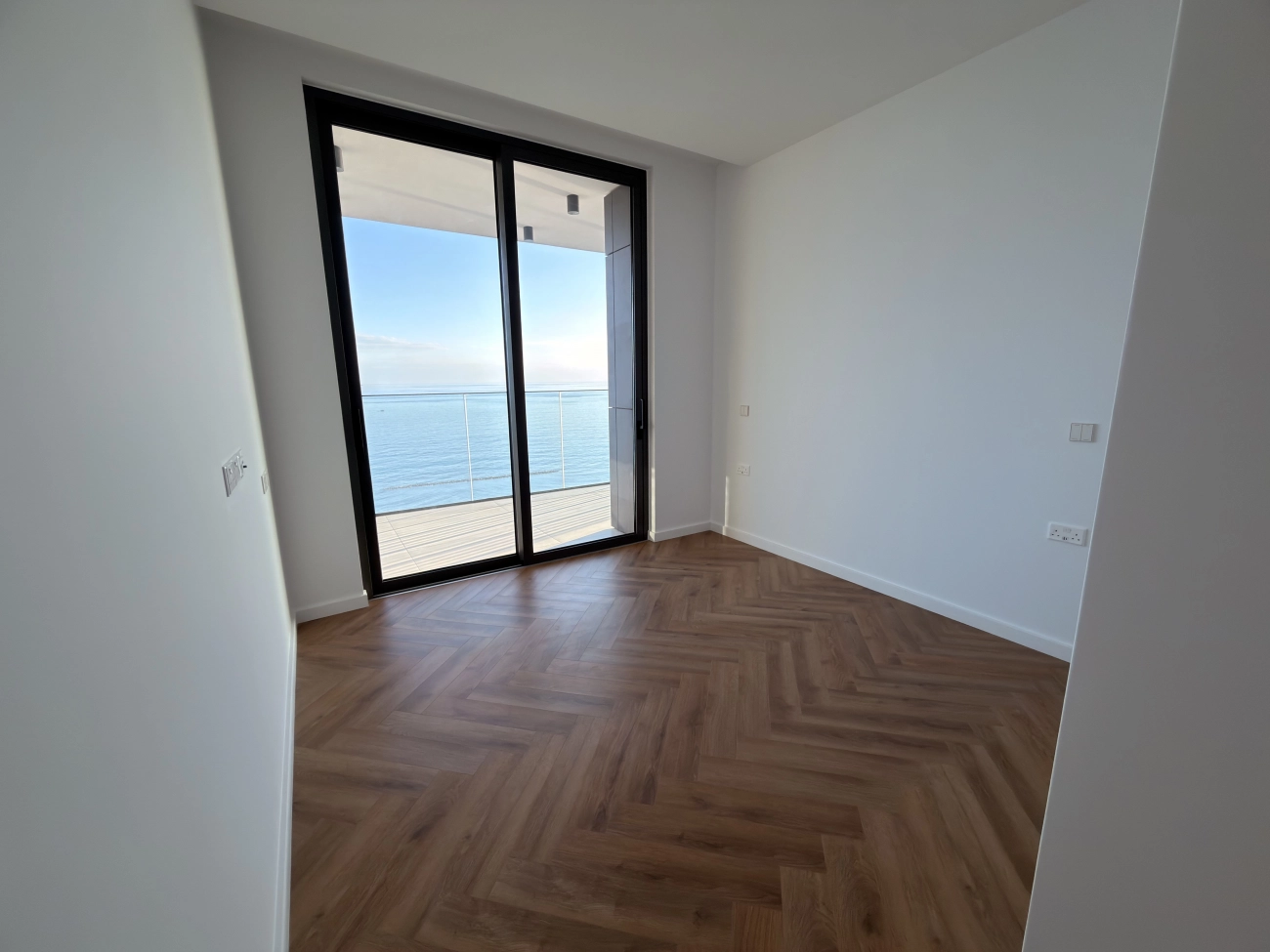 2 Bedroom Apartment for Rent in Agios Tychonas, Limassol District