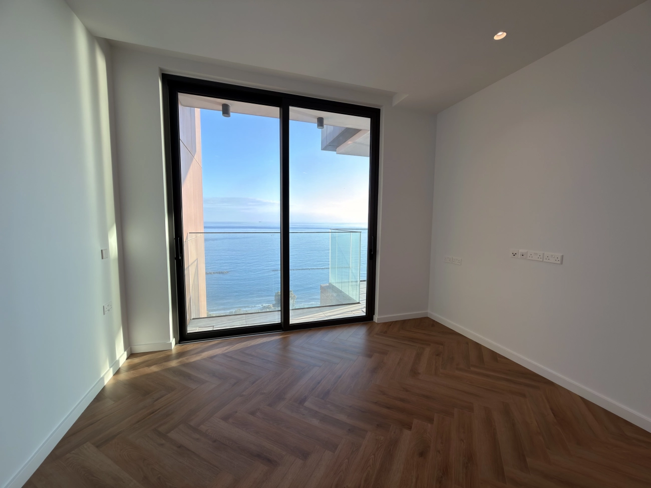 2 Bedroom Apartment for Rent in Agios Tychonas, Limassol District