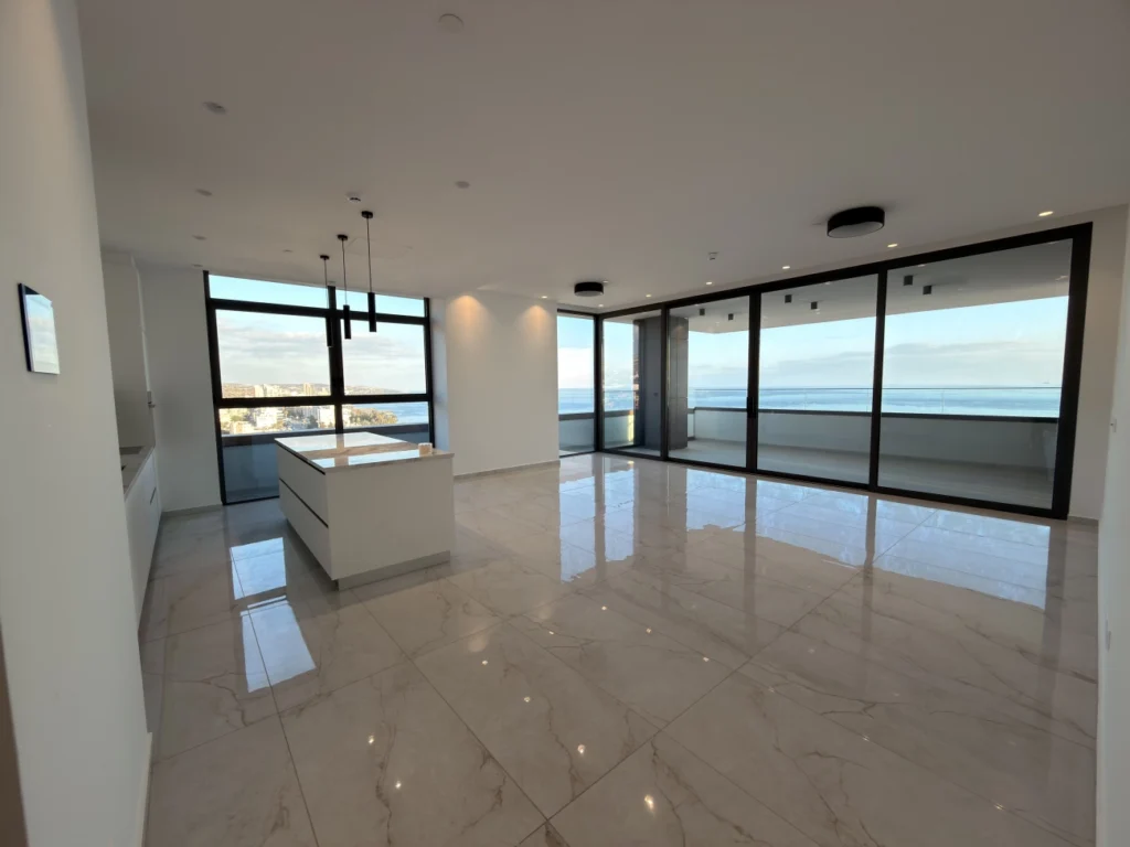 2 Bedroom Apartment for Rent in Agios Tychonas, Limassol District