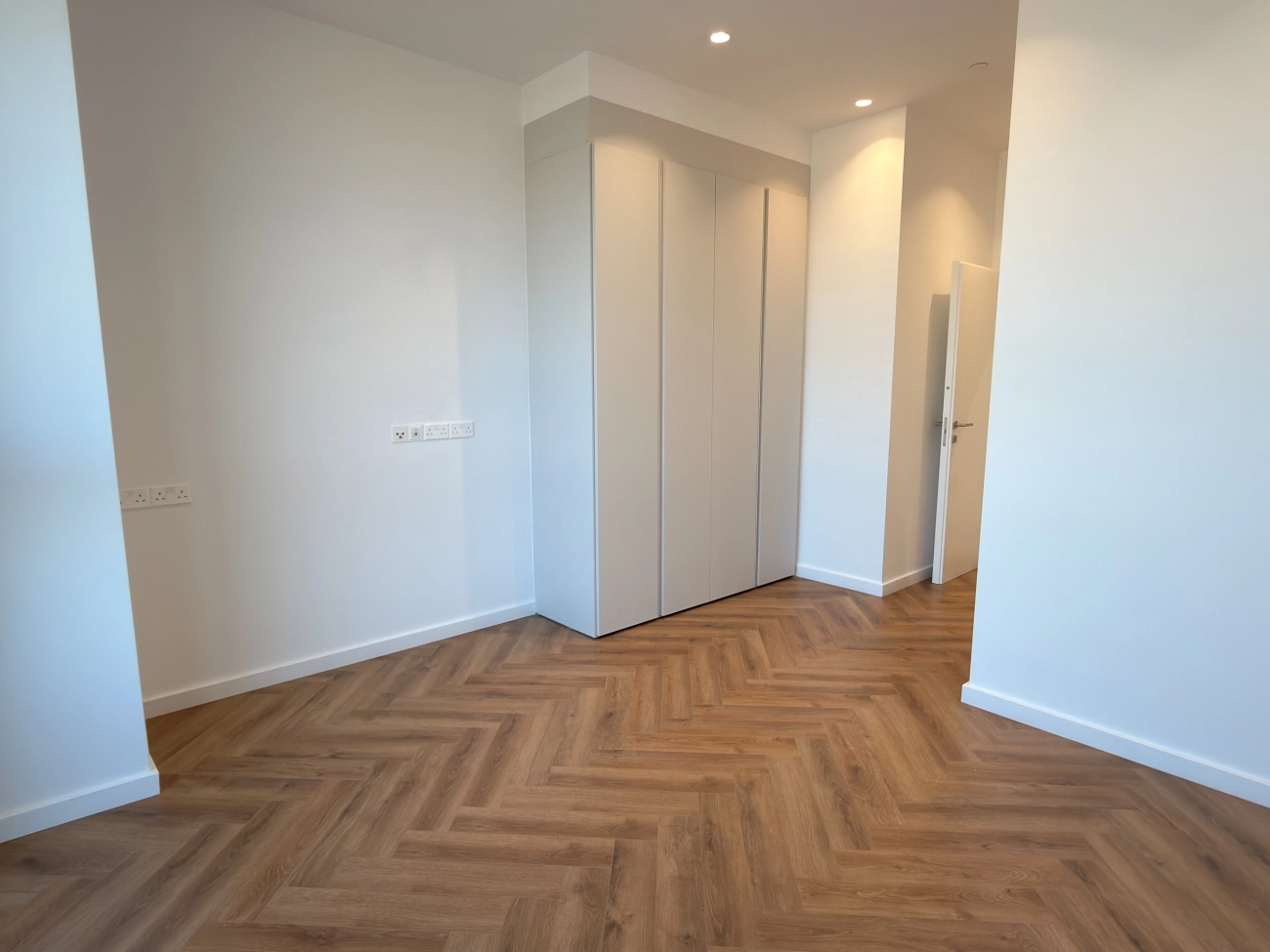 2 Bedroom Apartment for Rent in Agios Tychonas, Limassol District