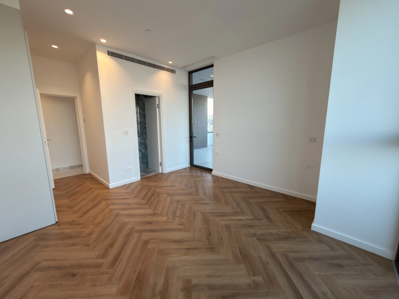 2 Bedroom Apartment for Rent in Agios Tychonas, Limassol District