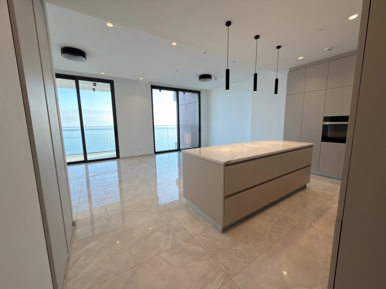 2 Bedroom Apartment for Rent in Agios Tychonas, Limassol District