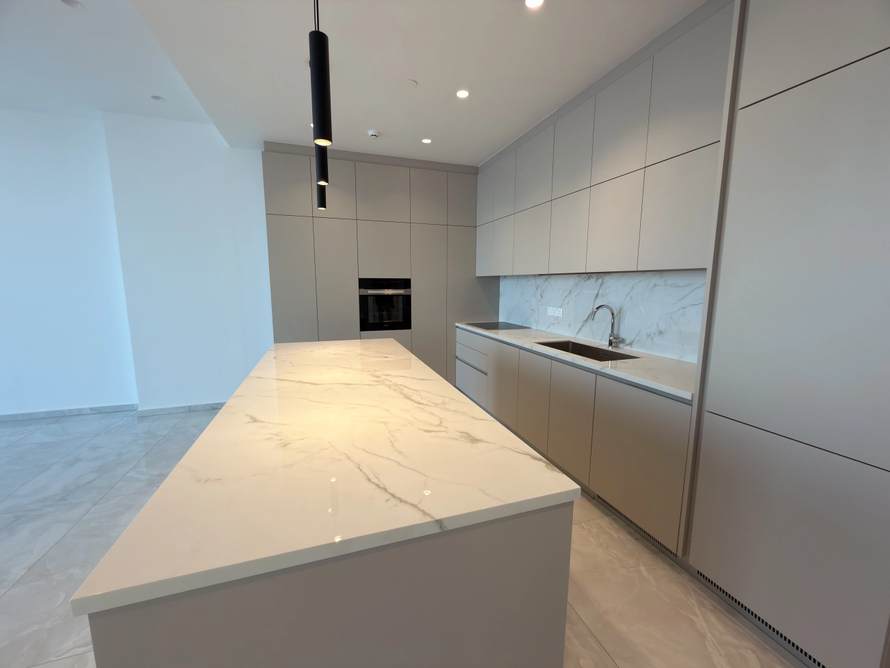 2 Bedroom Apartment for Rent in Agios Tychonas, Limassol District