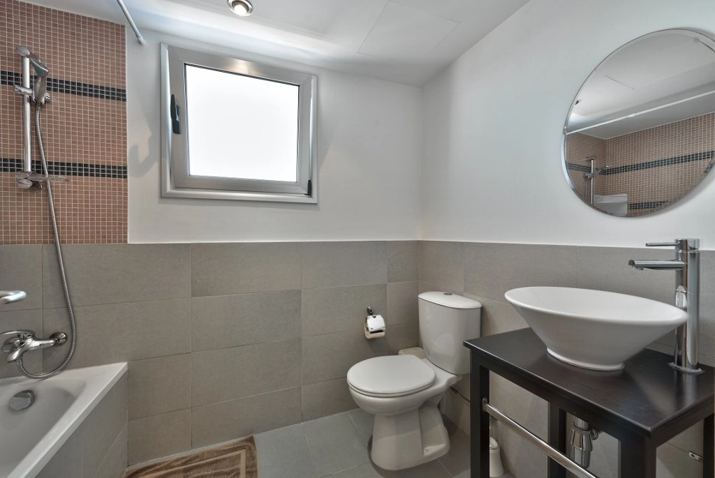 1 Bedroom Apartment for Rent in Potamos Germasogeias, Limassol District