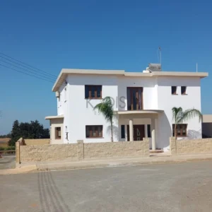 4 Bedroom House for Sale in Frenaros, Famagusta District