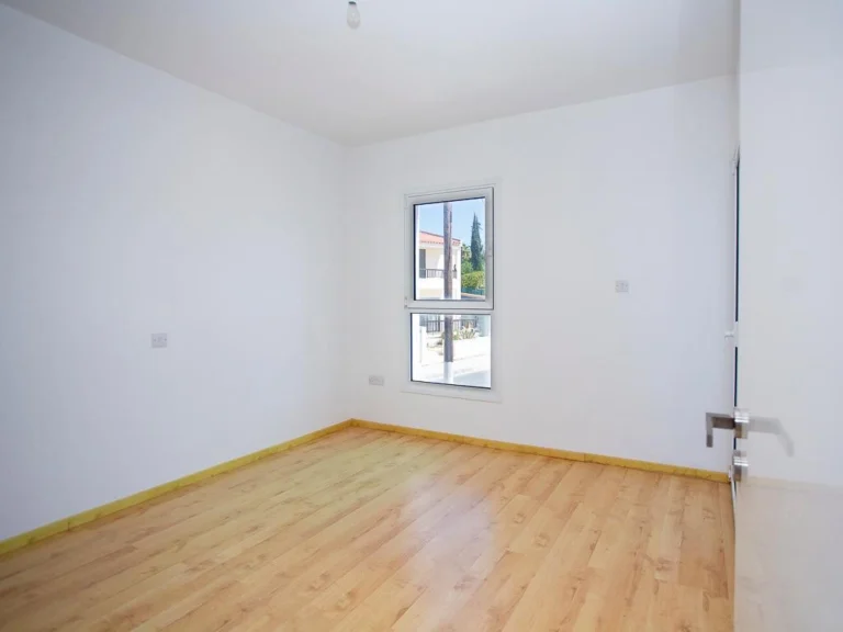 Cheap Apartments for Sale Paphos up to 200000 euro