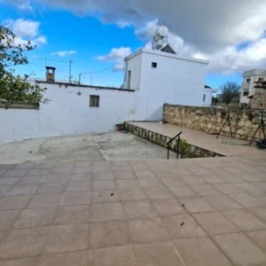 2 Bedroom House for Rent in Paphos District