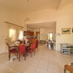 3 Bedroom House for Sale in Oroklini, Larnaca District