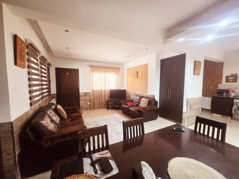 Cheap Houses and Villas for Sale Larnaca up to 600000 euro