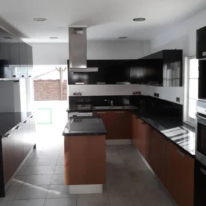 5 Bedroom House for Sale in Voroklini Tourist Area, Larnaca District