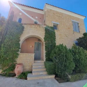 4 Bedroom House for Rent in Limassol – Marina