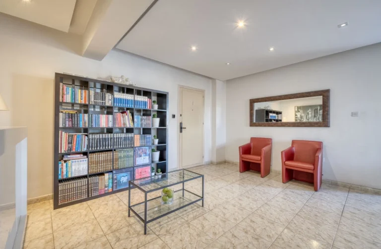 Προς πώληση