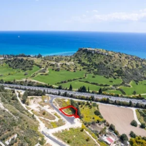 1,332m² Plot for Sale in Agios Tychonas, Limassol District