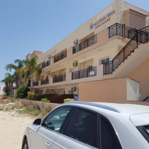 2 Bedroom Apartment for Sale in Paphos – Universal